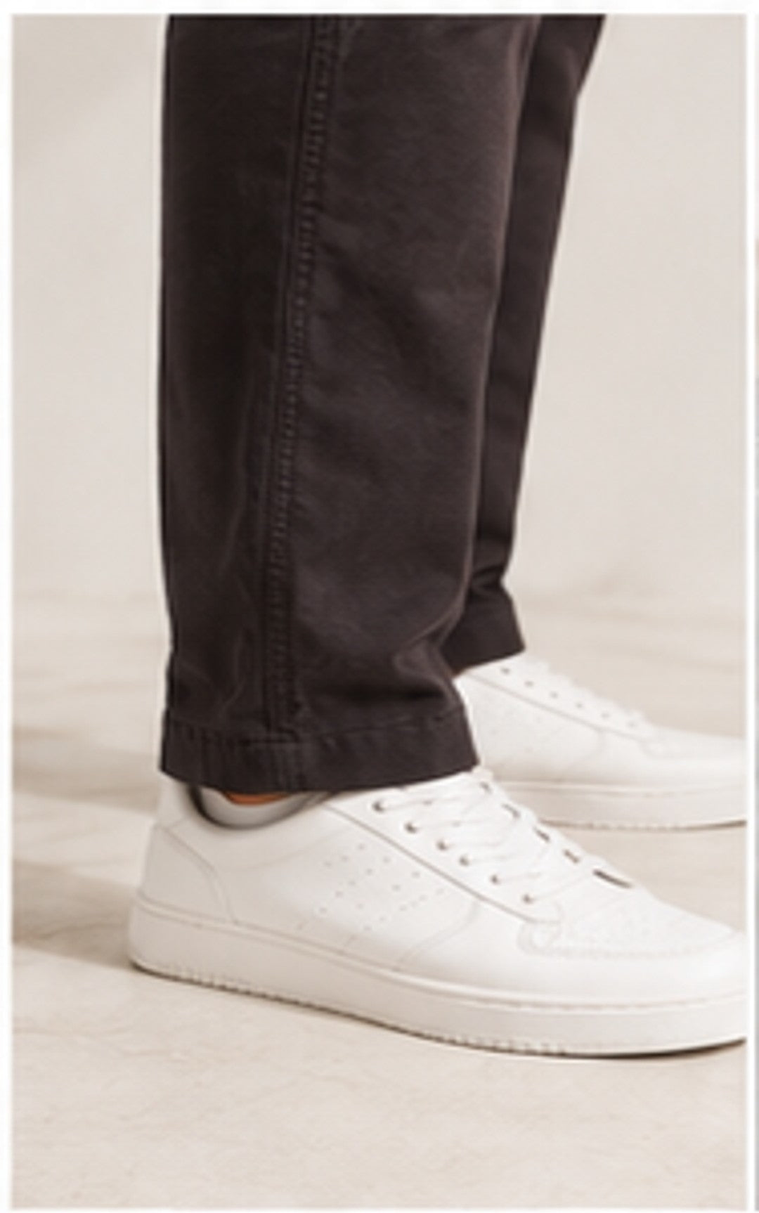 Men Brown Cargo Jogger Pants with Utility Pockets – Slim Fit Casual Streetwear Trousers